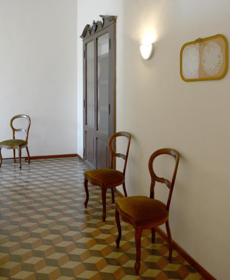 Garibaldi Residence In Рієті Екстер'єр фото